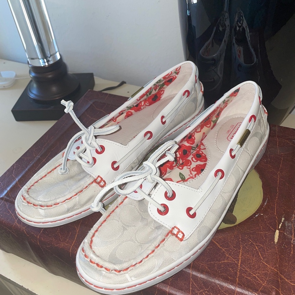 Coach shoes size 10M
